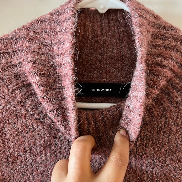 Worn once sweater dress from Vero Moda - Picture 2 of 3